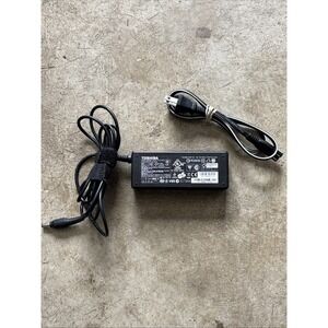 Genuine Toshiba AC Adapter Charger for Satellite L505D-S5996 L505D-LS5003 Laptop